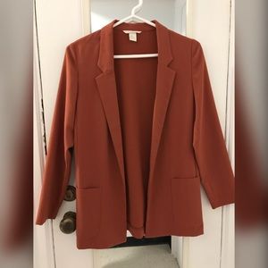 H&M’s blazer